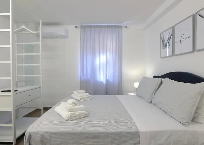 Bonello House Cattedrale شقة